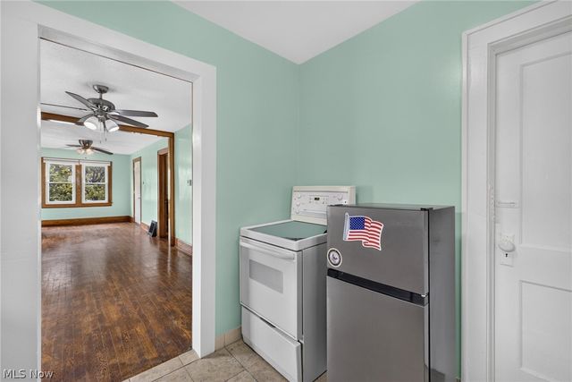 1891 Ford Avenue, Akron, OH 44305