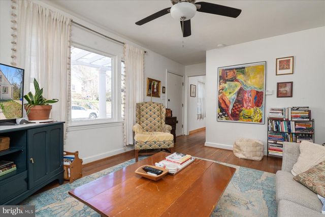 8501 GARLAND AVE, Takoma Park, MD 20912