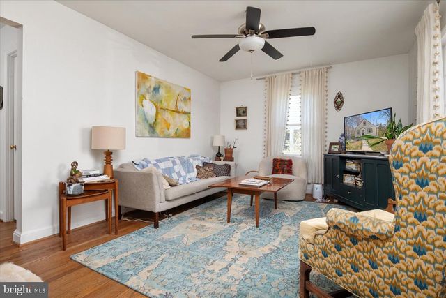 8501 GARLAND AVE, Takoma Park, MD 20912