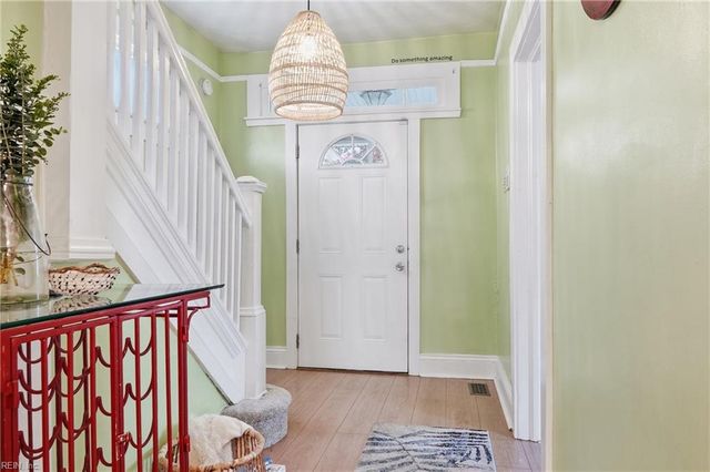 920 Oaklawn AVE, Norfolk, VA 23504