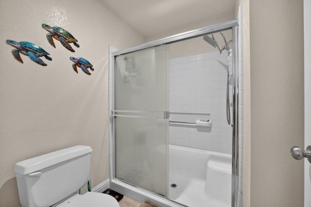 7157 Springmont Dr, Elk Grove, CA 95758