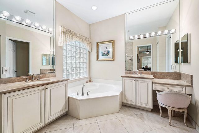 9041 GRAYSON Court, Boynton Beach, FL 33473