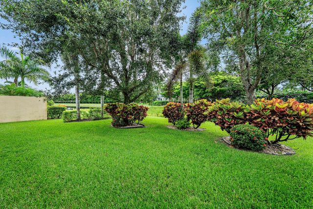 9041 GRAYSON Court, Boynton Beach, FL 33473