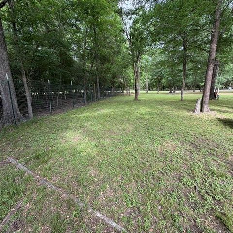 16611 Old Coach Road, Stagecoach, TX 77355
