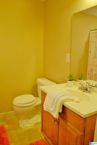 1219 25TH AVENUE N, Hueytown, AL 35023