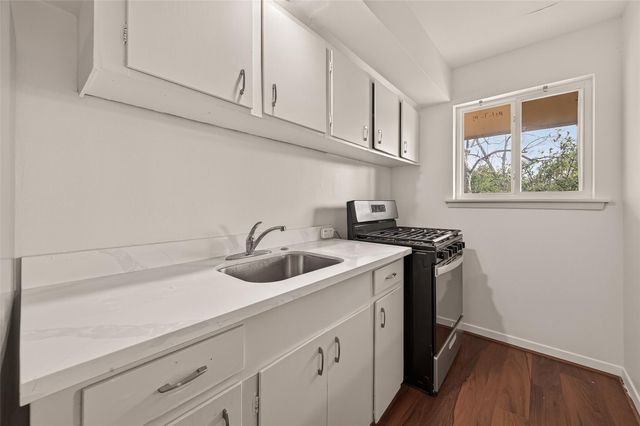 1217 Heights Boulevard 4, Houston, TX 77008