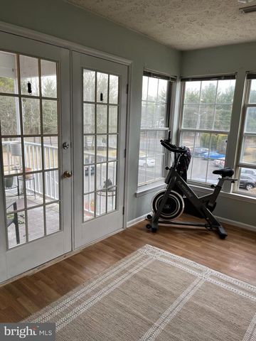 24 INVERNESS CIR, Marlton, NJ 08053