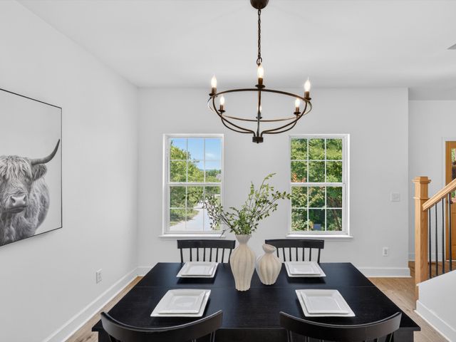 1074 Talon Dr, Columbia, TN 38401