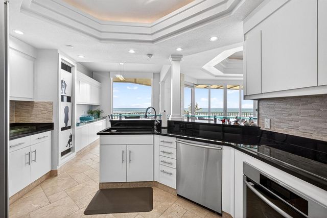 2920 SE Dune Drive 420, Stuart, FL 34996