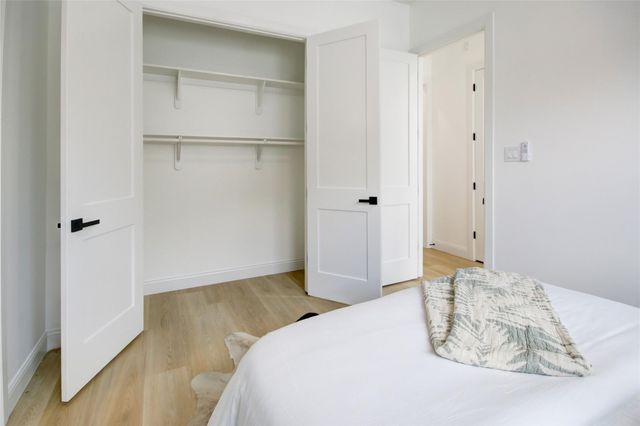 1214 W 24th Street A, Houston, TX 77008