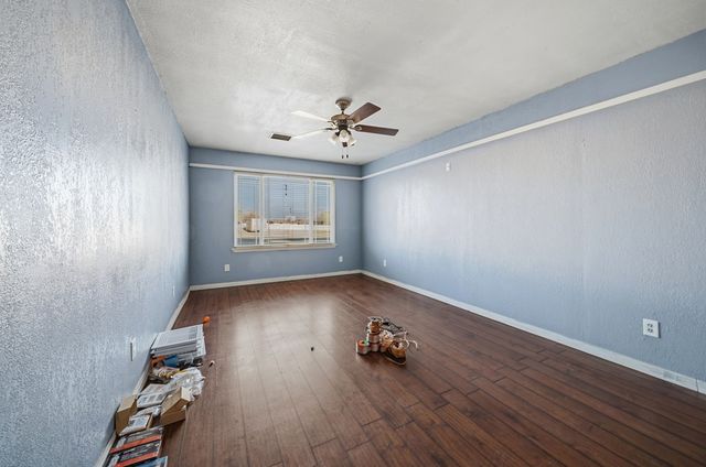 2902 Cactus Dr, Big Spring, TX 79720