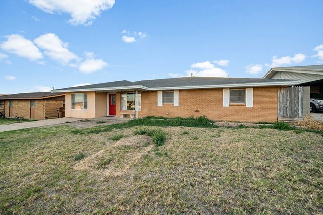 2902 Cactus Dr, Big Spring, TX 79720