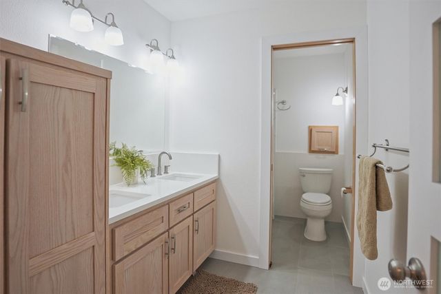 24801 Hillbend Lane NE, Kingston, WA 98346