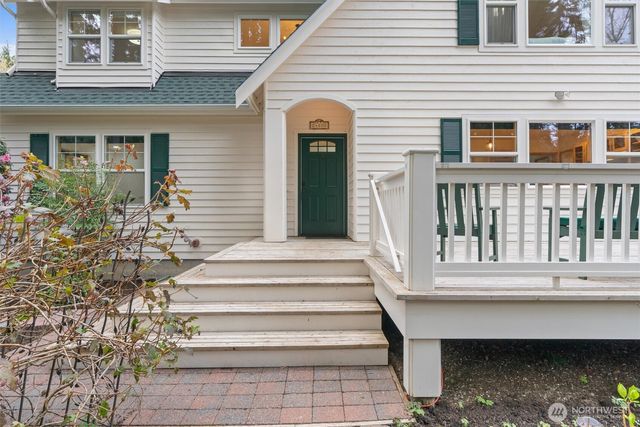 24801 Hillbend Lane NE, Kingston, WA 98346