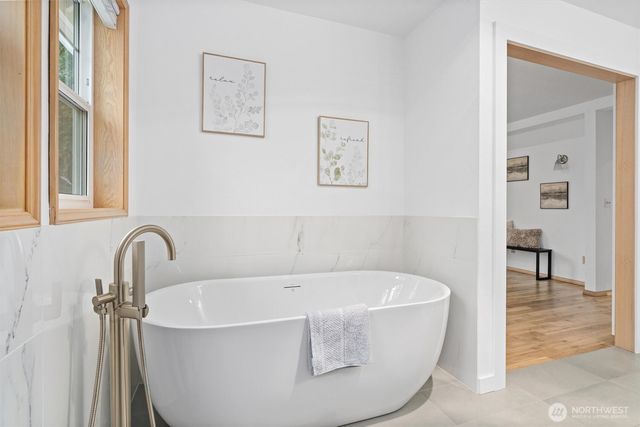 24801 Hillbend Lane NE, Kingston, WA 98346