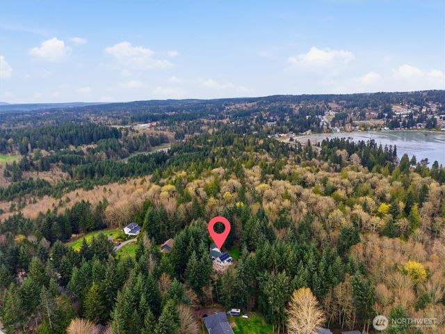 24801 Hillbend Lane NE, Kingston, WA 98346