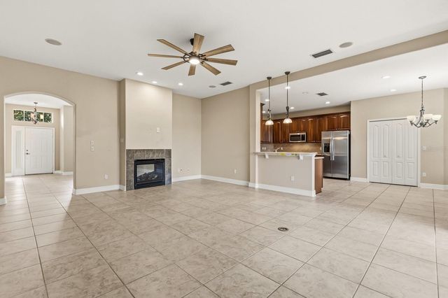 402 BRENTWOOD CLUB COVE, Longwood, FL 32750