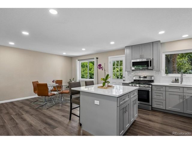 7486 E Fremont Dr, Centennial, CO 80112