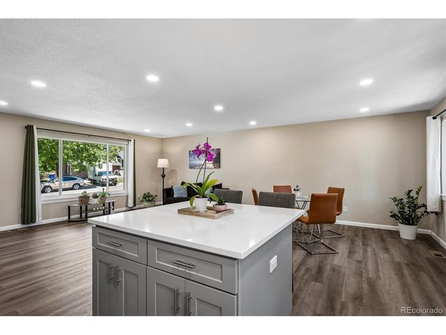 7486 E Fremont Dr, Centennial, CO 80112