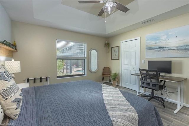 132 SE 27th TER, Cape Coral, FL 33904