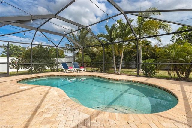 132 SE 27th TER, Cape Coral, FL 33904