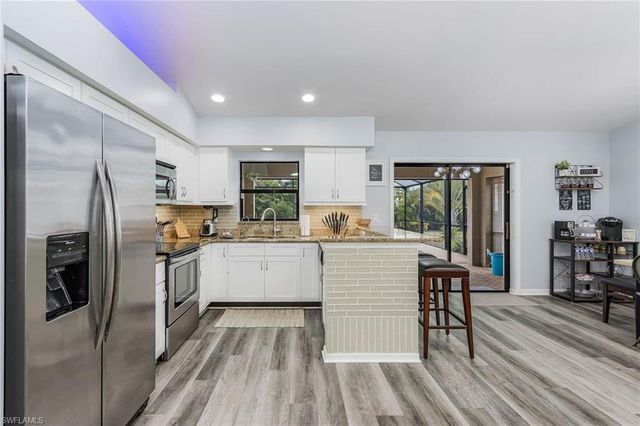 132 SE 27th TER, Cape Coral, FL 33904