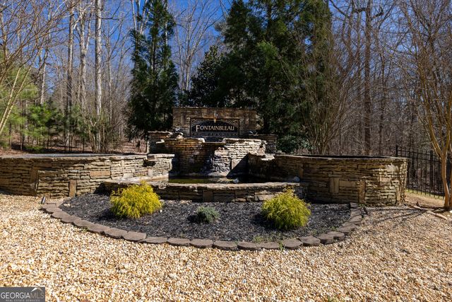 2057 Fontainbleau Drive, Conyers, GA 30094