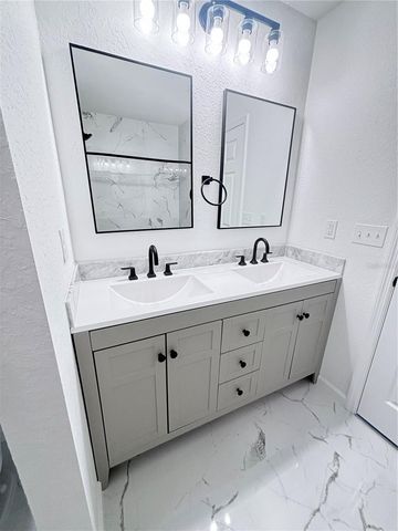 23711 SW RAINBOW LAKES BOULEVARD, Dunnellon, FL 34431