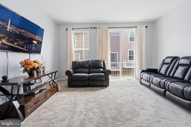 663 ANACOSTIA AVE NE, Washington, DC 20019