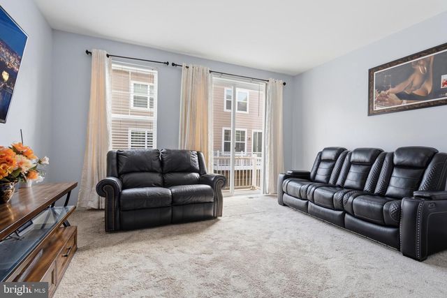 663 ANACOSTIA AVE NE, Washington, DC 20019