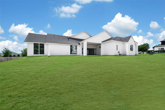 19006 Grandview Court, Montgomery, TX 77356