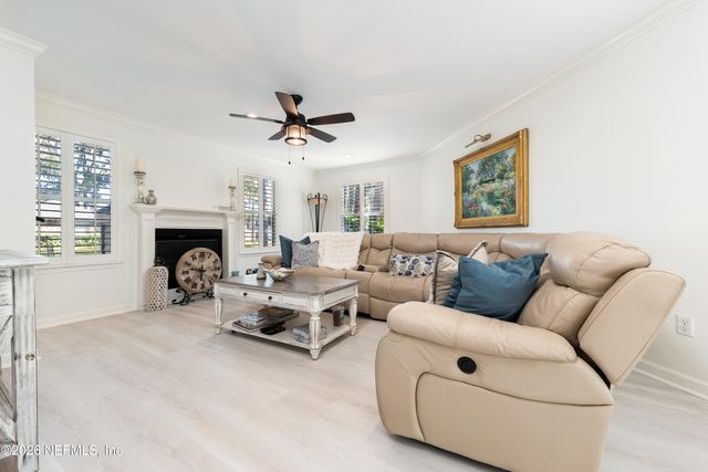 2280 OAK FOREST Drive, Jacksonville Beach, FL 32250