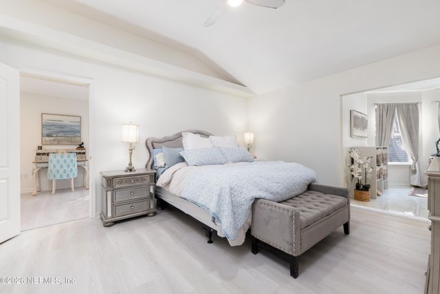 2280 OAK FOREST Drive, Jacksonville Beach, FL 32250