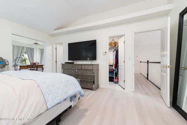 2280 OAK FOREST Drive, Jacksonville Beach, FL 32250