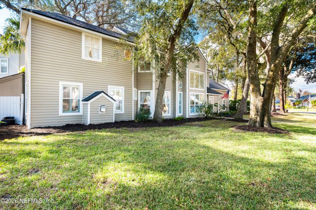 2280 OAK FOREST Drive, Jacksonville Beach, FL 32250