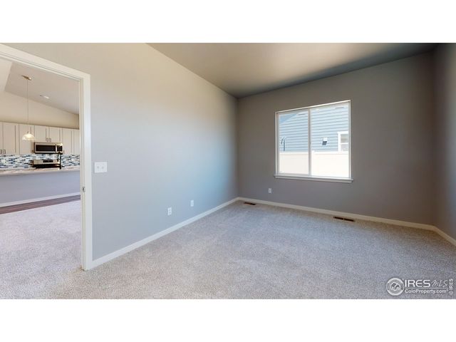 210 Dawn Dr, Hudson, CO 80642