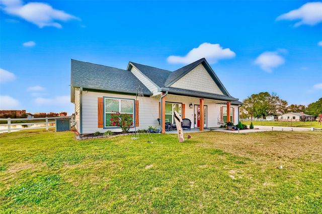 6702 S Mallard Drive, Fulshear, TX 77441