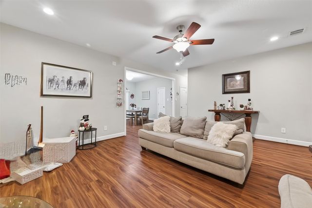 6702 S Mallard Drive, Fulshear, TX 77441