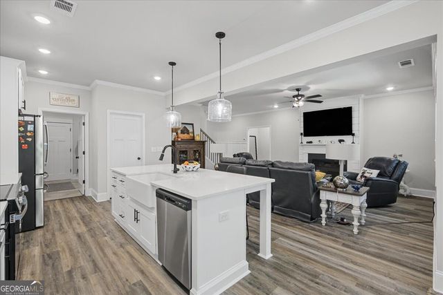 6821 Phillips Mill Road, Douglasville, GA 30135