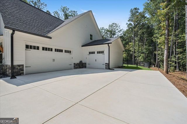 6821 Phillips Mill Road, Douglasville, GA 30135