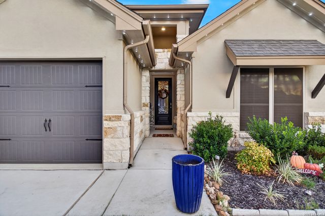 317 VALIANT VLY, Cibolo, TX 78108