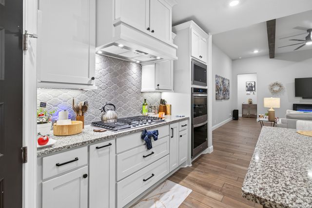 317 VALIANT VLY, Cibolo, TX 78108
