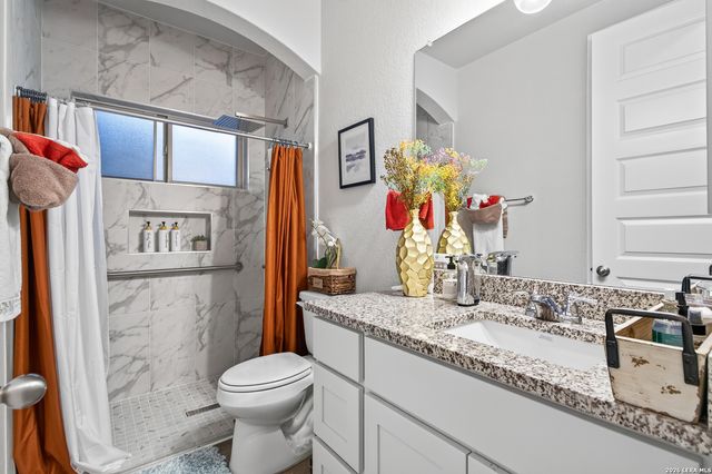 317 VALIANT VLY, Cibolo, TX 78108