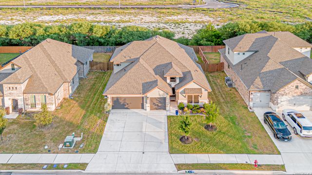 317 VALIANT VLY, Cibolo, TX 78108