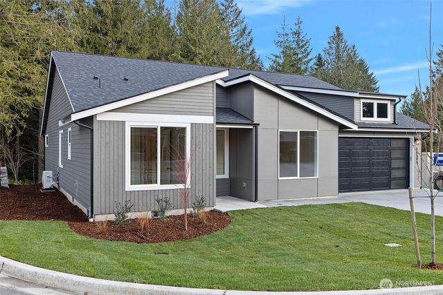 1529 Lockridge Loop E, Enumclaw, WA 98022