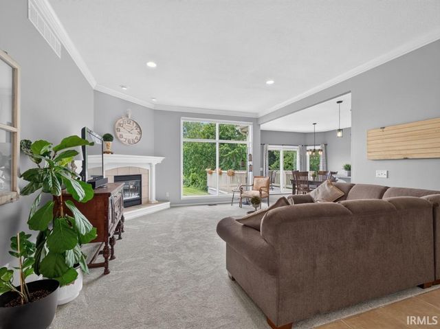 11731 Island Cove Drive, Fort Wayne, IN 46845