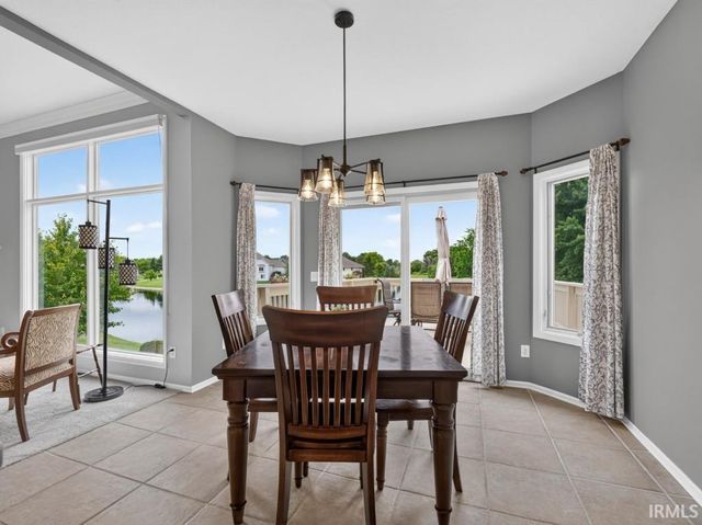11731 Island Cove Drive, Fort Wayne, IN 46845