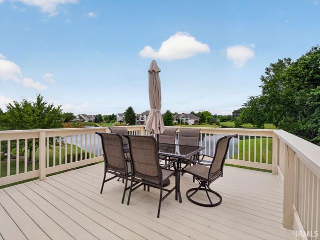 11731 Island Cove Drive, Fort Wayne, IN 46845
