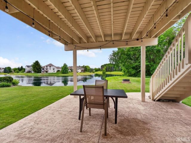 11731 Island Cove Drive, Fort Wayne, IN 46845