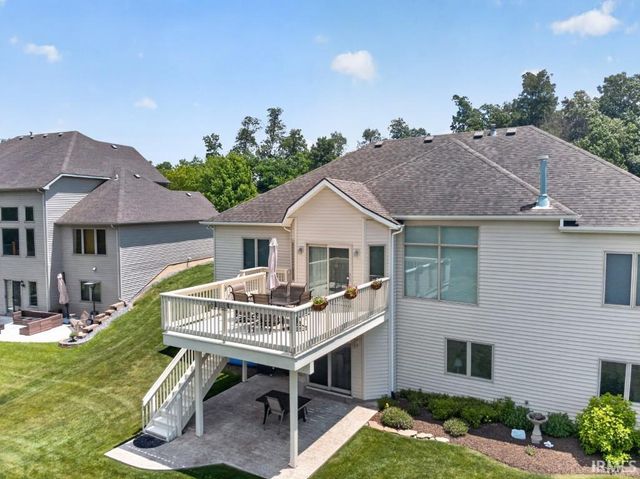 11731 Island Cove Drive, Fort Wayne, IN 46845